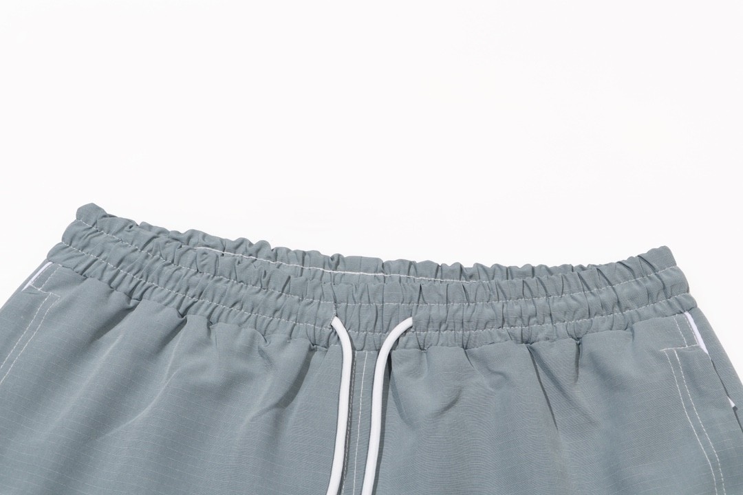 Thom Browne classic shorts 331