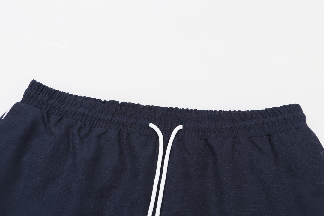 Thom Browne classic shorts 814