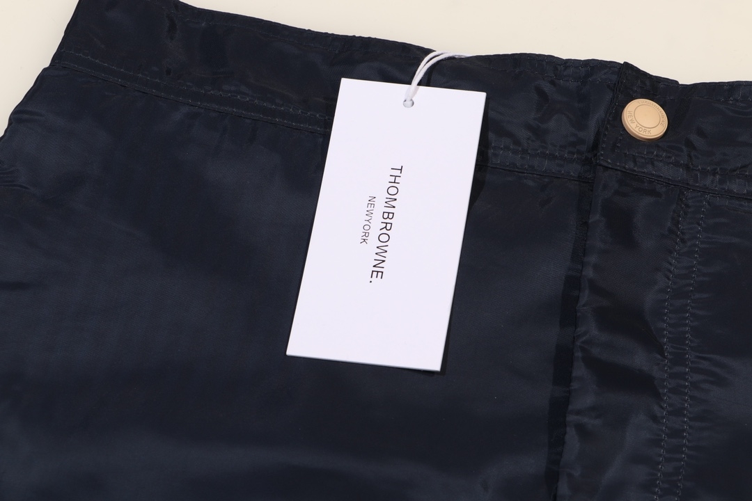 Thom Browne classic shorts 660