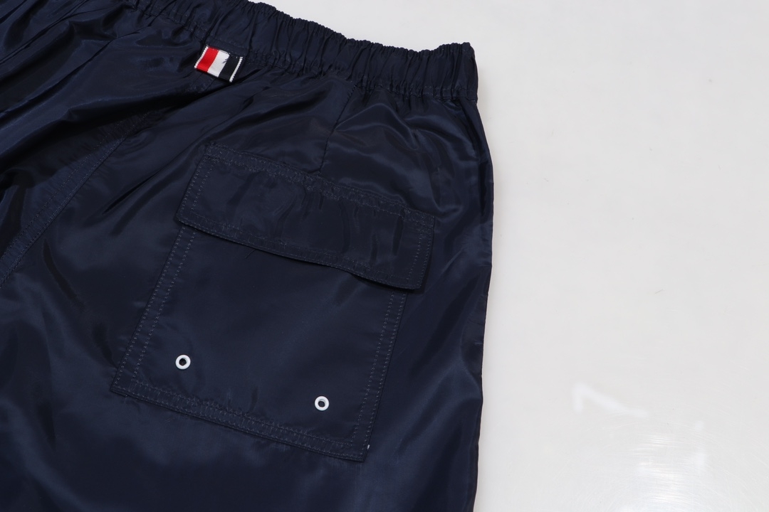 Thom Browne classic shorts 660