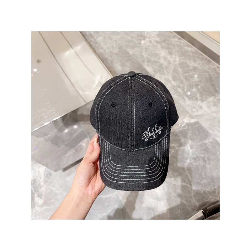 SS24 LV Hats Replica 090505